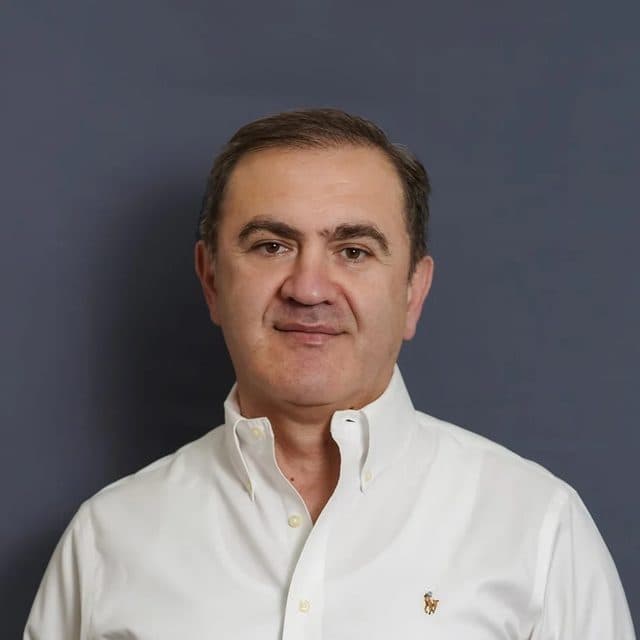 Седрак Гушчян