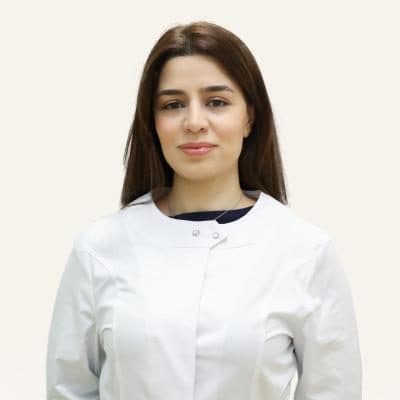 Нелли Акопян