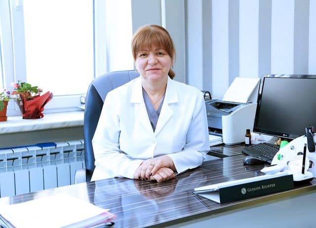 Нана Даниелбек