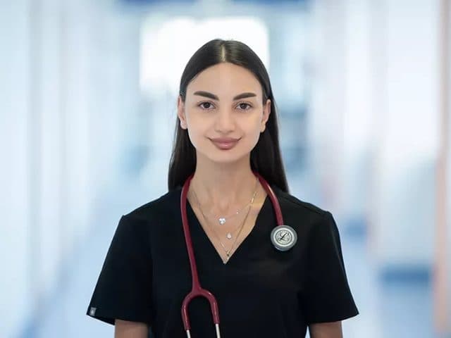 Стелла Мануковна Мартиросян