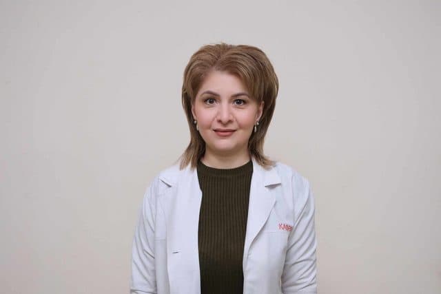 Արմինե Խաչատուրի Սիմոնյան